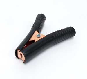 Зажим черный большой