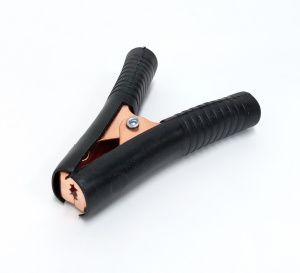 Зажим черный большой