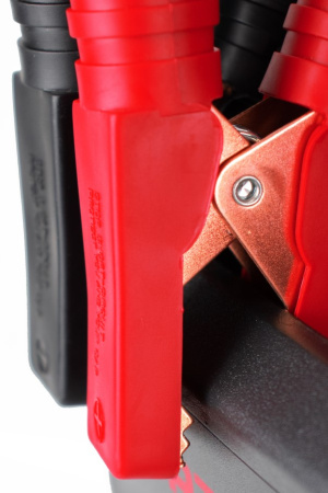 Пуско-зарядное устройство VERTON Energy SC-120 (напр.сети 230/50 В/Гц,напр.АКБ 12/24В,емкость зар. АКБ (мин/макс) 20-400 Ач,макс.ток зар./зап. 40А/120А,WET, 12В потр.мощн. 1,08/2,16кВт,3 реж, зар,IP20)