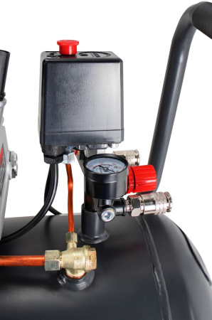 Компрессор коаксиальный VertonAir AC-50/300K (230/50 В/Гц,масл.коакс. произв. 300л/мин, V 50л, макс. дав.8 бар, мощн. 1,8 кВт, част. вращ. двиг. 2850 об/мин,рапид, асинх. однофаз.)