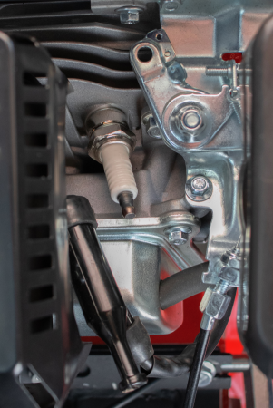 Мотоблок бенз. VERTON GT800W-3 (макс.мощн. 7л.с.чугунный редуктор,V раб. 212см3,передач. 3/1,регулятор руля все стороны,колеса Extreme 19*7,00-8,тип. запуска ручн., кол-во фрез-24, вал фрез-S23, прив. доп. оборуд.-ремен., сцепление-ремен. передача)