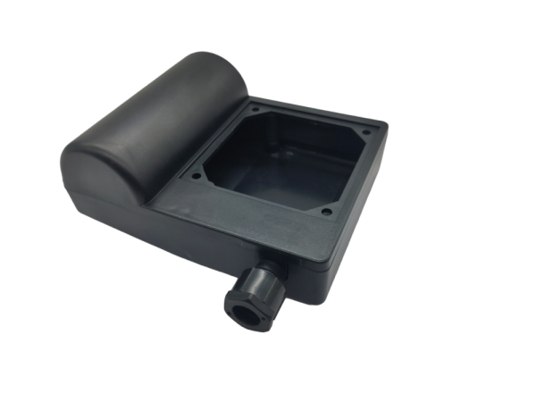 Конденсаторная коробка 150*140*65