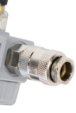 Блок подготовки воздуха с регулятором давления и маслораспылителем Verton Air APU1800/10 (максимальная пропускная способность 1800л/мин, максимальное давление 10атм,ф штуцера 1/4)(20шт/кор)