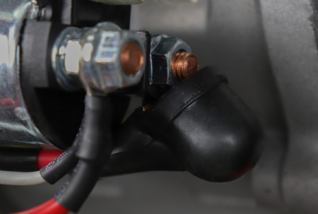Генератор бензиновый VERTON POWER GG11000ES/ATS(9,5/10,5 кВт 230/50, 21л.с., 550 см3, выносной блок ATS (авт. запуск в случае падения напряжения в основной сети или прекращения подачи электр-ии),Цифр. дисплей (вольтметр, частота, моточасы),хром