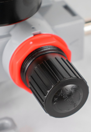 Блок подготовки воздуха с регулятором давления и маслораспылителем Verton Air APU1800/10 (максимальная пропускная способность 1800л/мин, максимальное давление 10атм,ф штуцера 1/4)(20шт/кор)