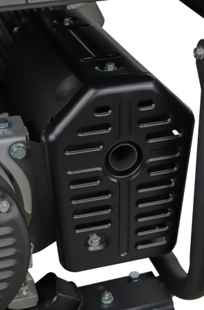 Генератор бензиновый VERTON POWER GG11000ES/ATS(9,5/10,5 кВт 230/50, 21л.с., 550 см3, выносной блок ATS (авт. запуск в случае падения напряжения в основной сети или прекращения подачи электр-ии),Цифр. дисплей (вольтметр, частота, моточасы),хром