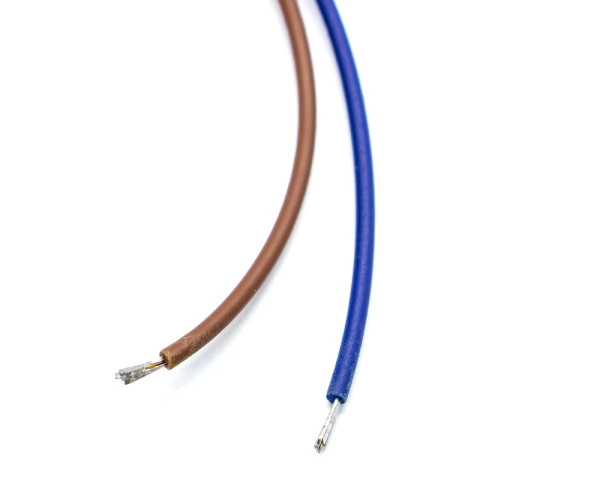 Кабель питания с вилкой VERTON ЗУ-10И