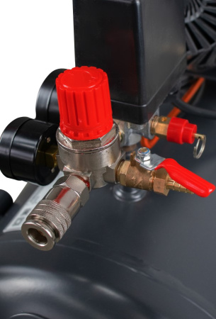 Компрессор безмасляный Verton Air AC-50/260 (230/50 В/Гц, б/масл, 260л/мин, V 50л, макс. дав.8 бар, мощн. 1,5 кВт, част. вращ. двиг. 2850 об/мин,рапид/быстросъем асинх. однофаз.)