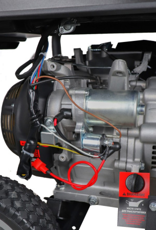 Генератор бензиновый VERTON POWER GG11000ES/ATS(9,5/10,5 кВт 230/50, 21л.с., 550 см3, выносной блок ATS (авт. запуск в случае падения напряжения в основной сети или прекращения подачи электр-ии),Цифр. дисплей (вольтметр, частота, моточасы),хром