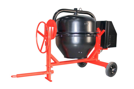 Бетоносмеситель VERTON MIX СМ-500 (мощн 4000 Вт, 380V, вен.чугун,V бака 500л ,V гот. смеси 333л, ø бака 900 мм, высота бака 940 мм, толщина 2,75/3,7 мм, педаль фиксации, сцепное устр-во, колесо ø51 см резина, лопасти сварные)
