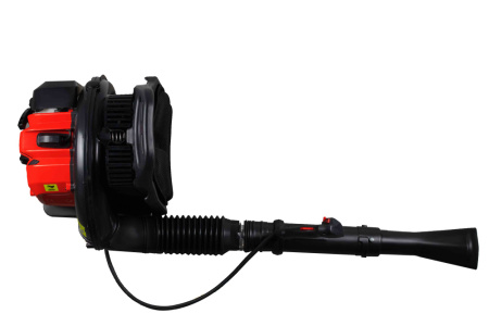 Воздуходувка ранцевая бензиновая VERTON BW80 (V двигателя 75,6см3,мощность 3,1кВт/4,1л.с,скор. возд.105м/сек,произв. в воздух. реж.1500м3/ч,Vбак 2л.,уровень шума 110дБ)