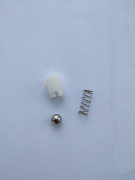 Шарик (7,11/7,12/7,13) (часть шарнира креп-я подвиж. мех.) (DH-15-60)  с пружиной и регул болт