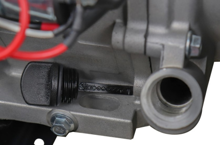 Генератор бензиновый VERTON POWER GG11000ES/ATS(9,5/10,5 кВт 230/50, 21л.с., 550 см3, выносной блок ATS (авт. запуск в случае падения напряжения в основной сети или прекращения подачи электр-ии),Цифр. дисплей (вольтметр, частота, моточасы),хром