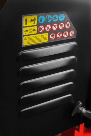 Бетоносмеситель VERTON MIX СМ-500 (мощн 4000 Вт, 380V, вен.чугун,V бака 500л ,V гот. смеси 333л, ø бака 900 мм, высота бака 940 мм, толщина 2,75/3,7 мм, педаль фиксации, сцепное устр-во, колесо ø51 см резина, лопасти сварные)