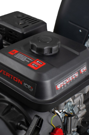 Снегоуборочная машина бенз.Verton Ice SB-656 (4,8кВт/6,5л.с,V 196см3,шир/выс56/49см, кол-во передач:6 вперед/2 назад, диам шнека 30см, колеса 13', рычаг упр желобом отдельный, воронка в компл)
