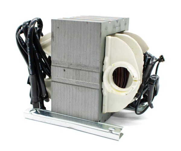 Трансформатор VERTON ЗУ-30 (В12Р06;МАХ-30)