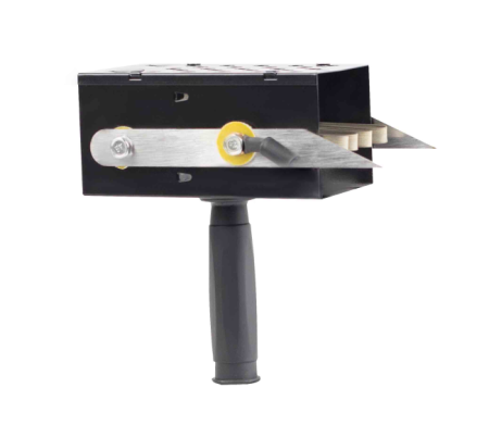 Нагрузочная вилка VERTON Energy NB-125 (напряж. аккум. 12 В,ток нагрузки в реж. 12В - 125 Ам,емкость испытуемых батарей 30-235 А/ч, стрелочный)