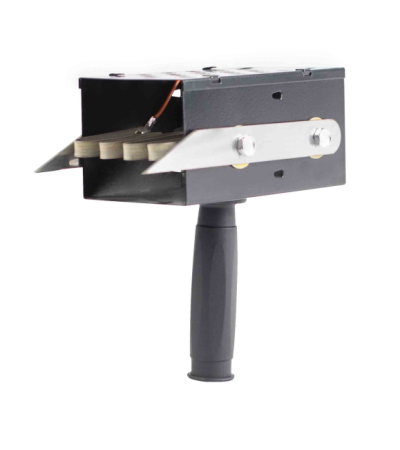 Нагрузочная вилка VERTON Energy NB-125 (напряж. аккум. 12 В,ток нагрузки в реж. 12В - 125 Ам,емкость испытуемых батарей 30-235 А/ч, стрелочный)