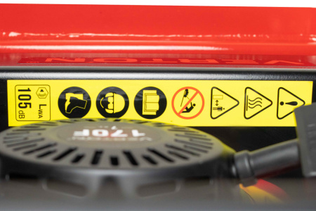 Виброплита Verton PC-120 (мощность двигателя 7л.с,центробеж.сила19.8кН,глубина уплотнения 350мм,производительность 870м2/ч,пл.470х620мм,вес112кг,V двиг.170см3)